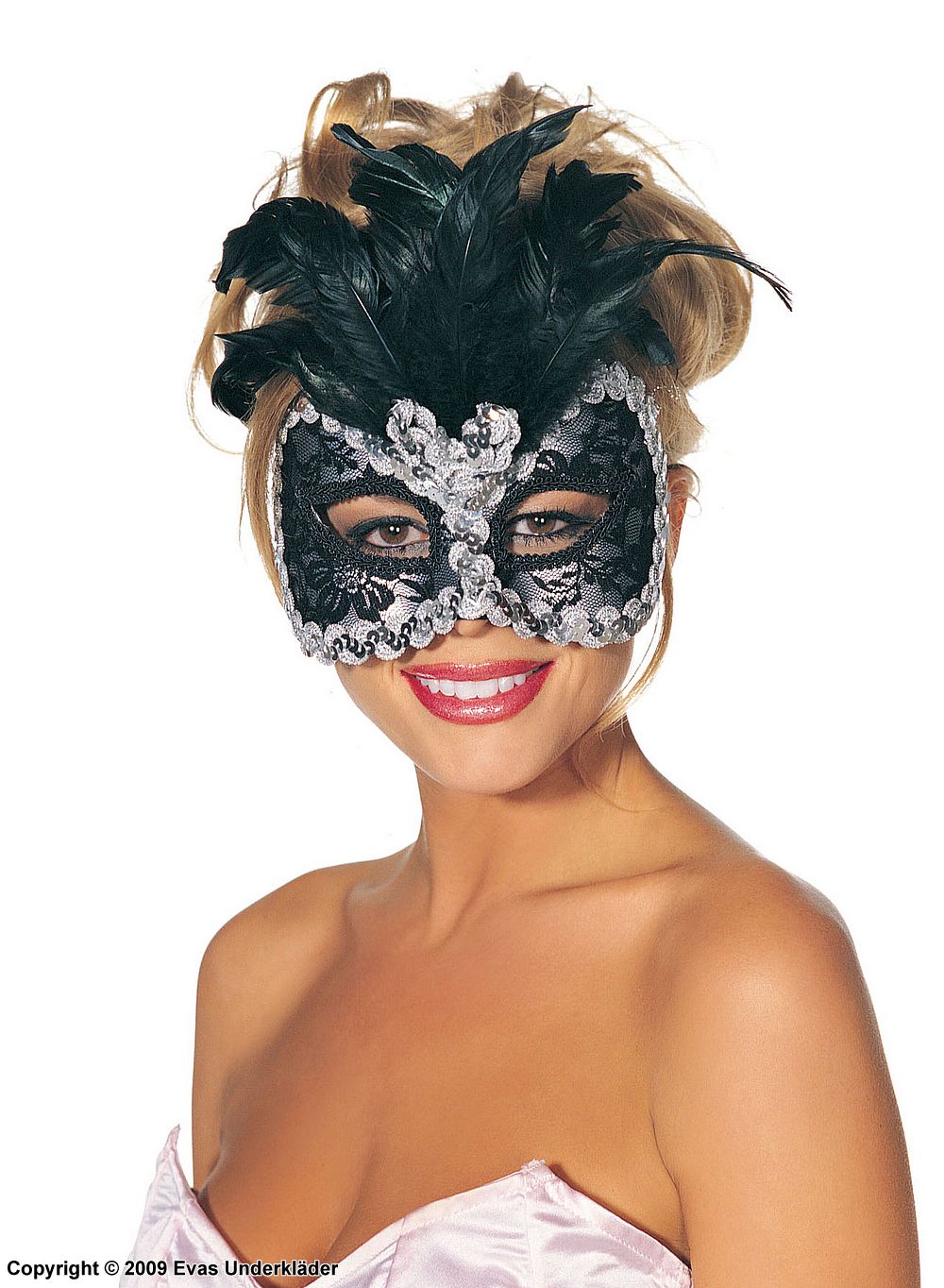 Mask in silver and black